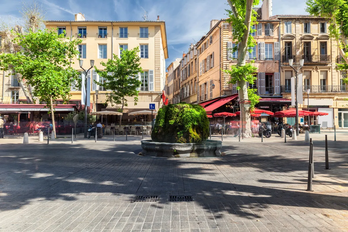 Cours Mirabeau