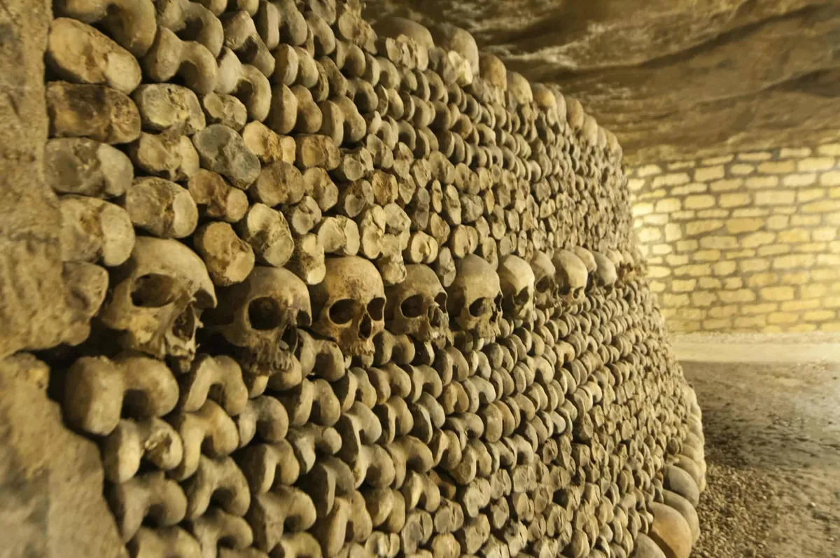 catacombes paris