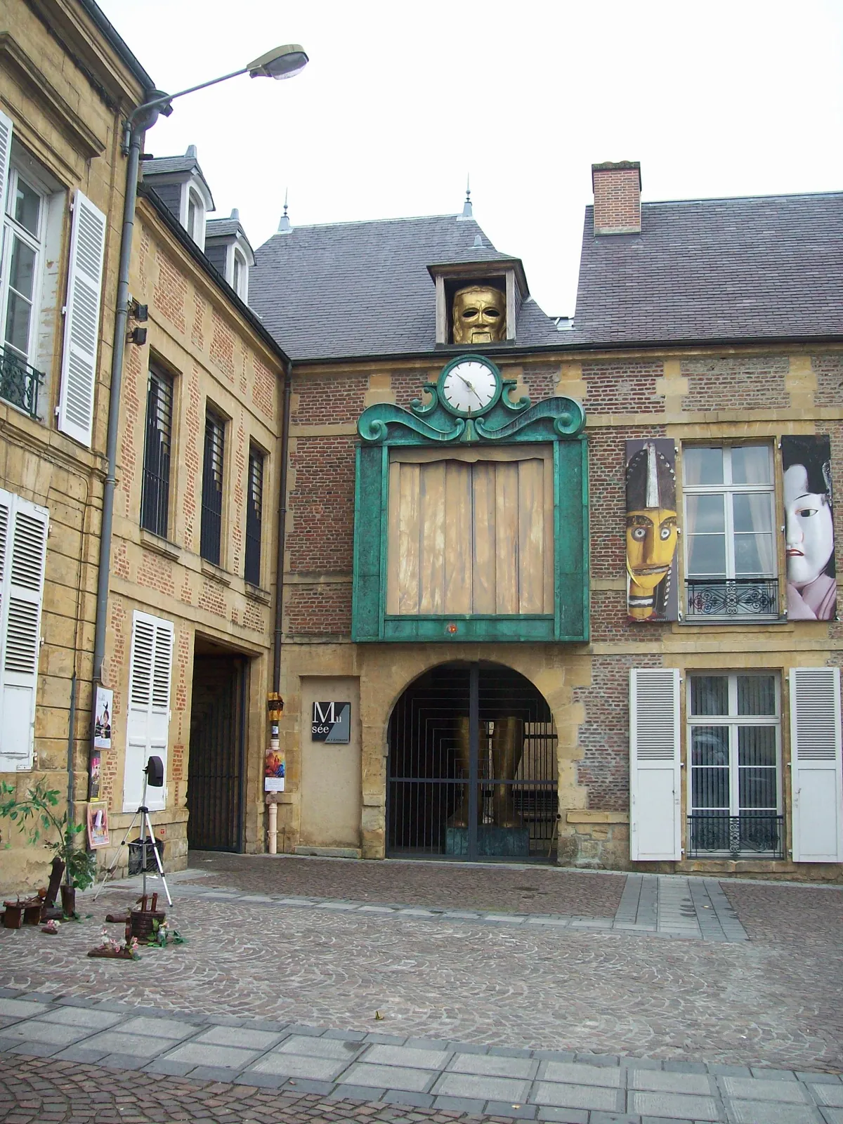 le Grand Marionnettiste