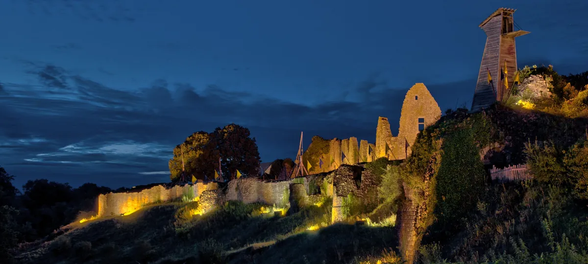Le château de Tiffauges