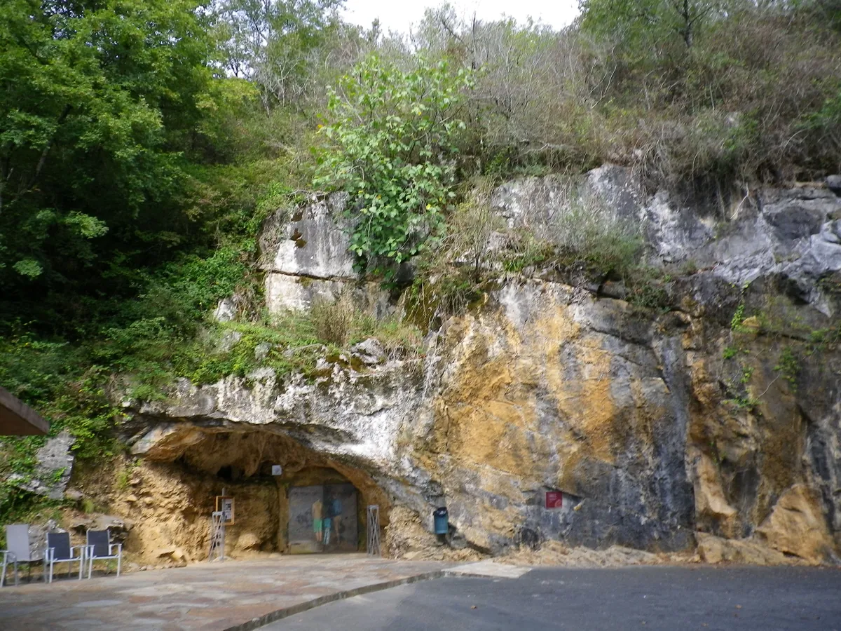 Les Grottes d’Isturitz et d’Oxocelhaya