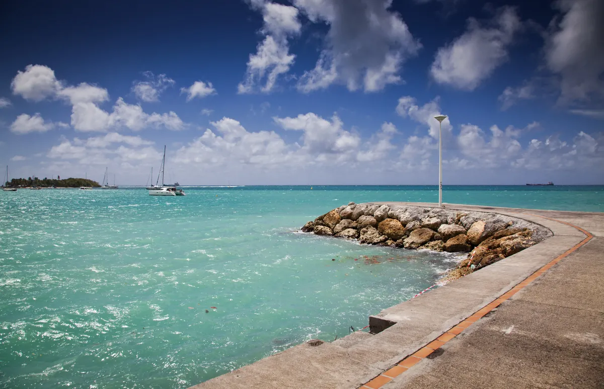 Plage de la Datacha et l’îlet du Gosier
