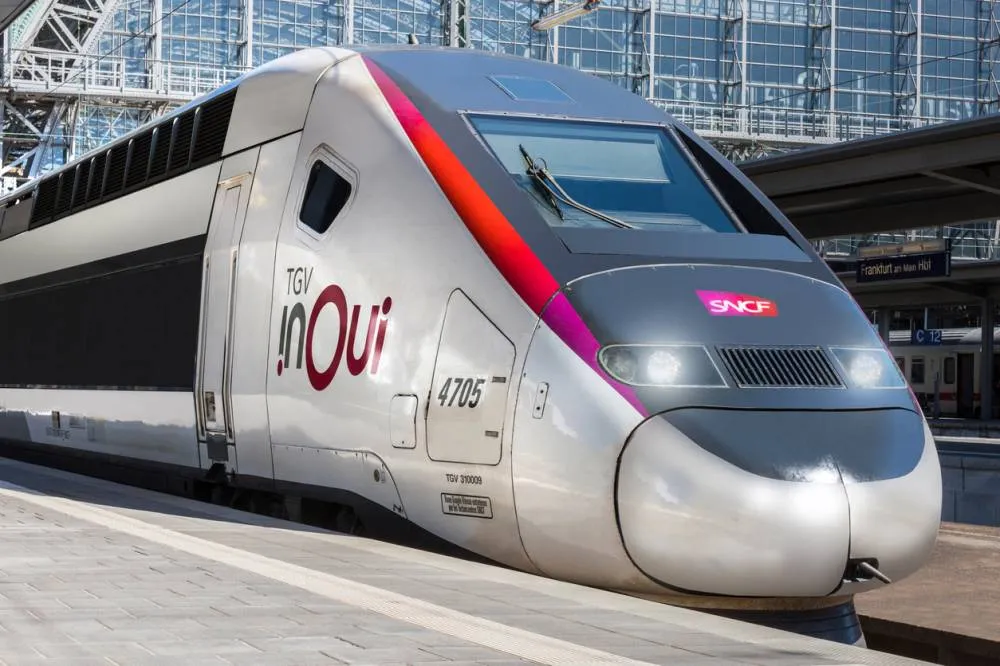 Rame TGV InOui à quai