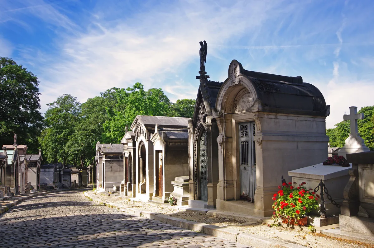 Allée du cimetière du Père Lachaise