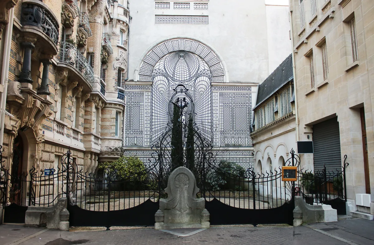 Square Rapp à Paris