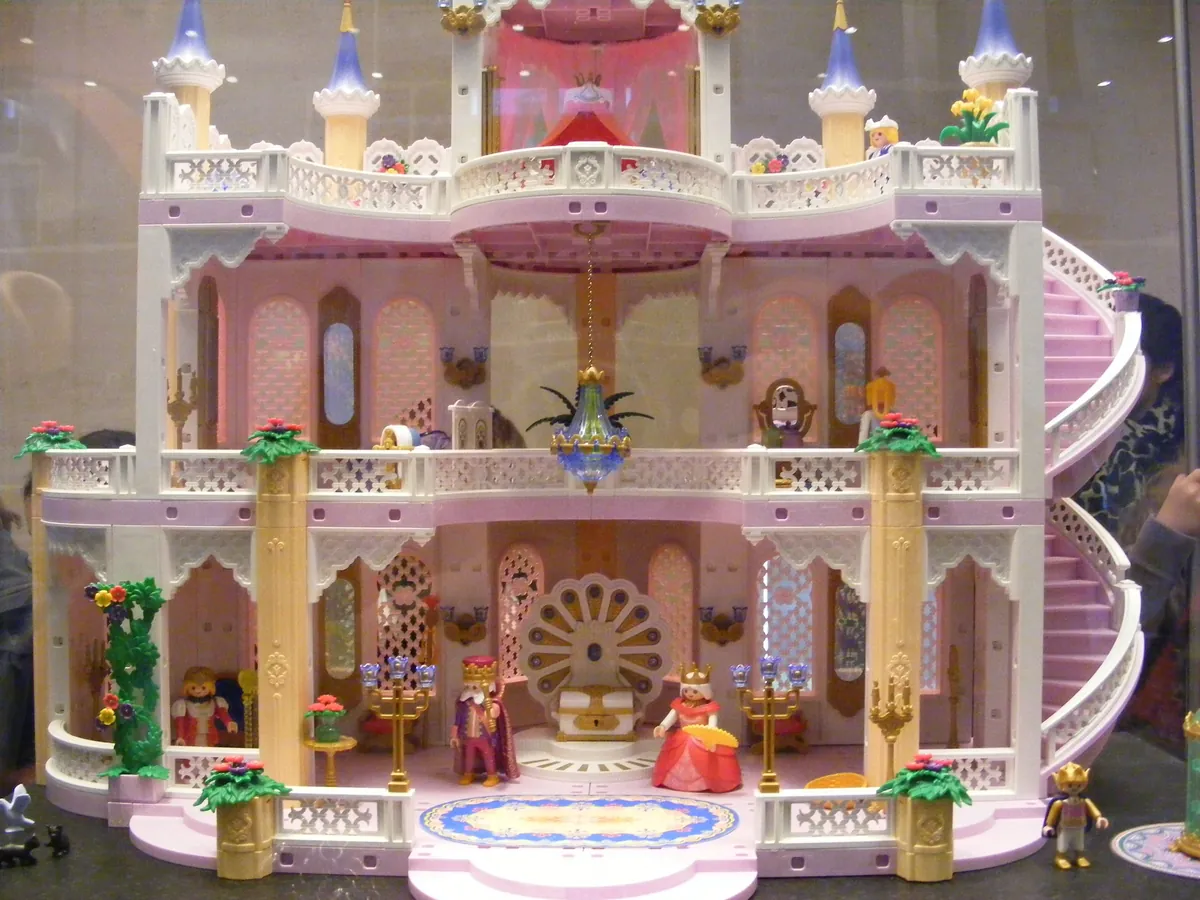 pariaUnivers de Playmobil Pariss univers de playmobil paris the style pa flickr cc by nc