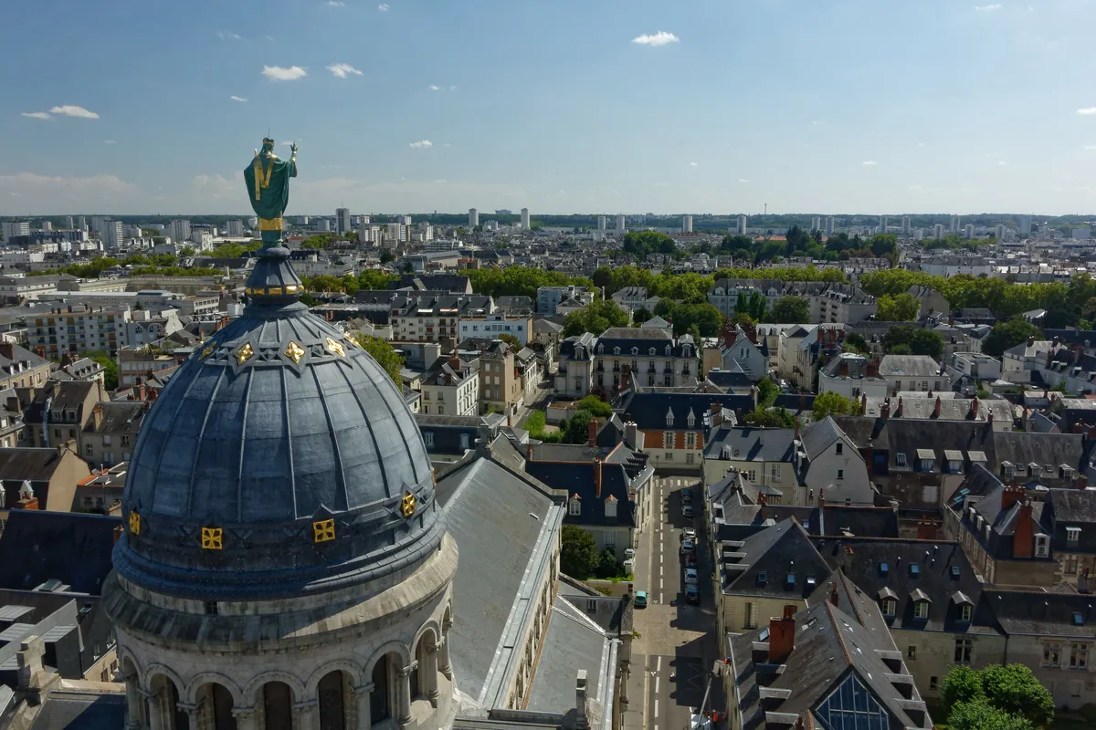 la basilique Saint-Martin